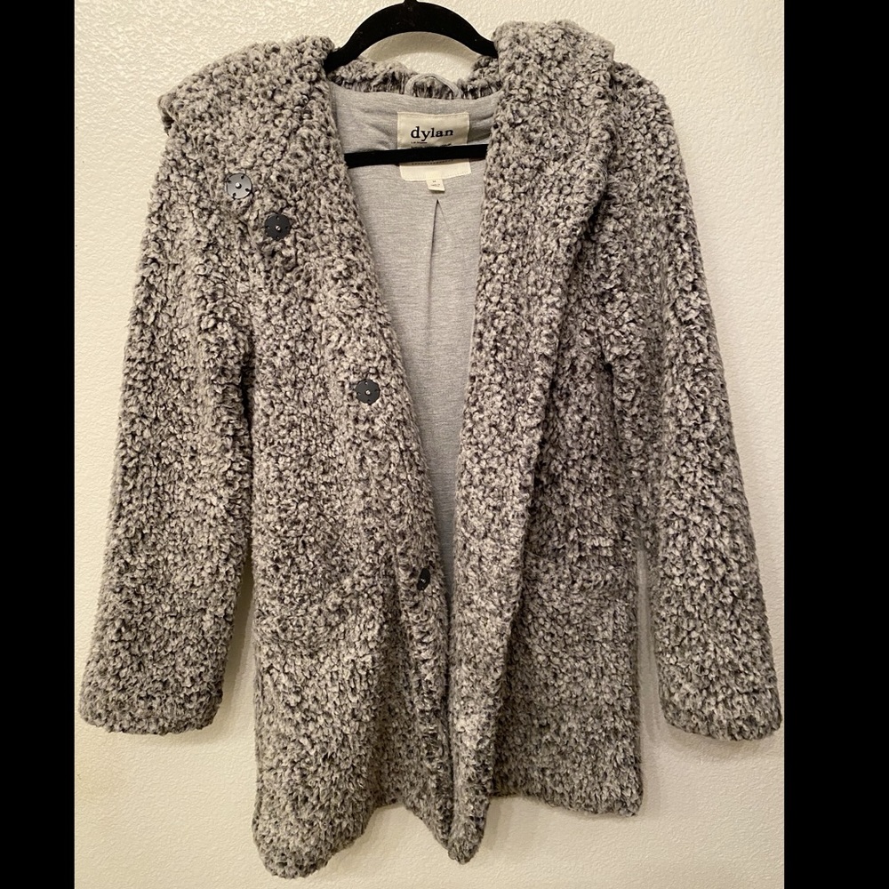 Brand new Dylan coat never worn, super cozy and soft.